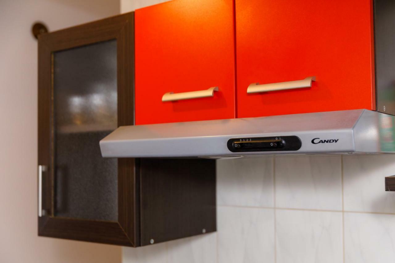 Apartment Aleksandra Малинска Екстериор снимка